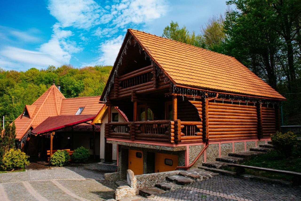 Toursit Complex Polyana Kvasova酒店 外观 照片